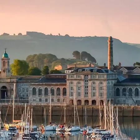 The Sail Loft - Royal William Yard Millbrook